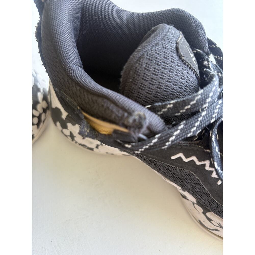 Adidas hoops F21/S22-TN 21/066 D.1-3 Size 6.5 - Picture 9 of 10